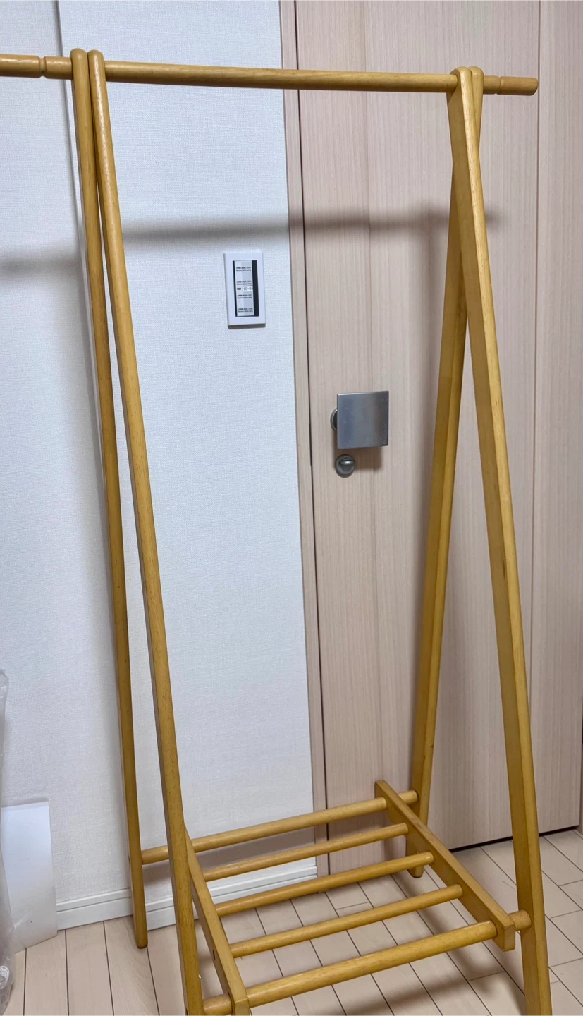 木製ハンガーラック 天然木 スタンドの写真3枚目