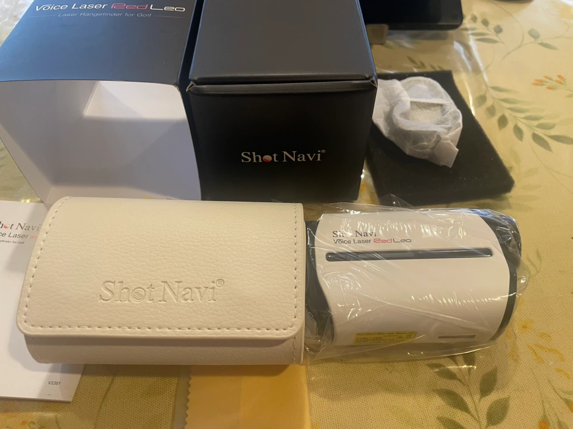 【新品・未使用✨】ショットナビ ボイスレーザー レッドレオ ホワイト