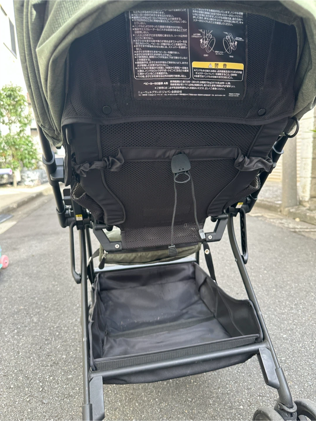 アップリカ ルンルン ベビーカー カーキ色 3年使用の写真4枚目