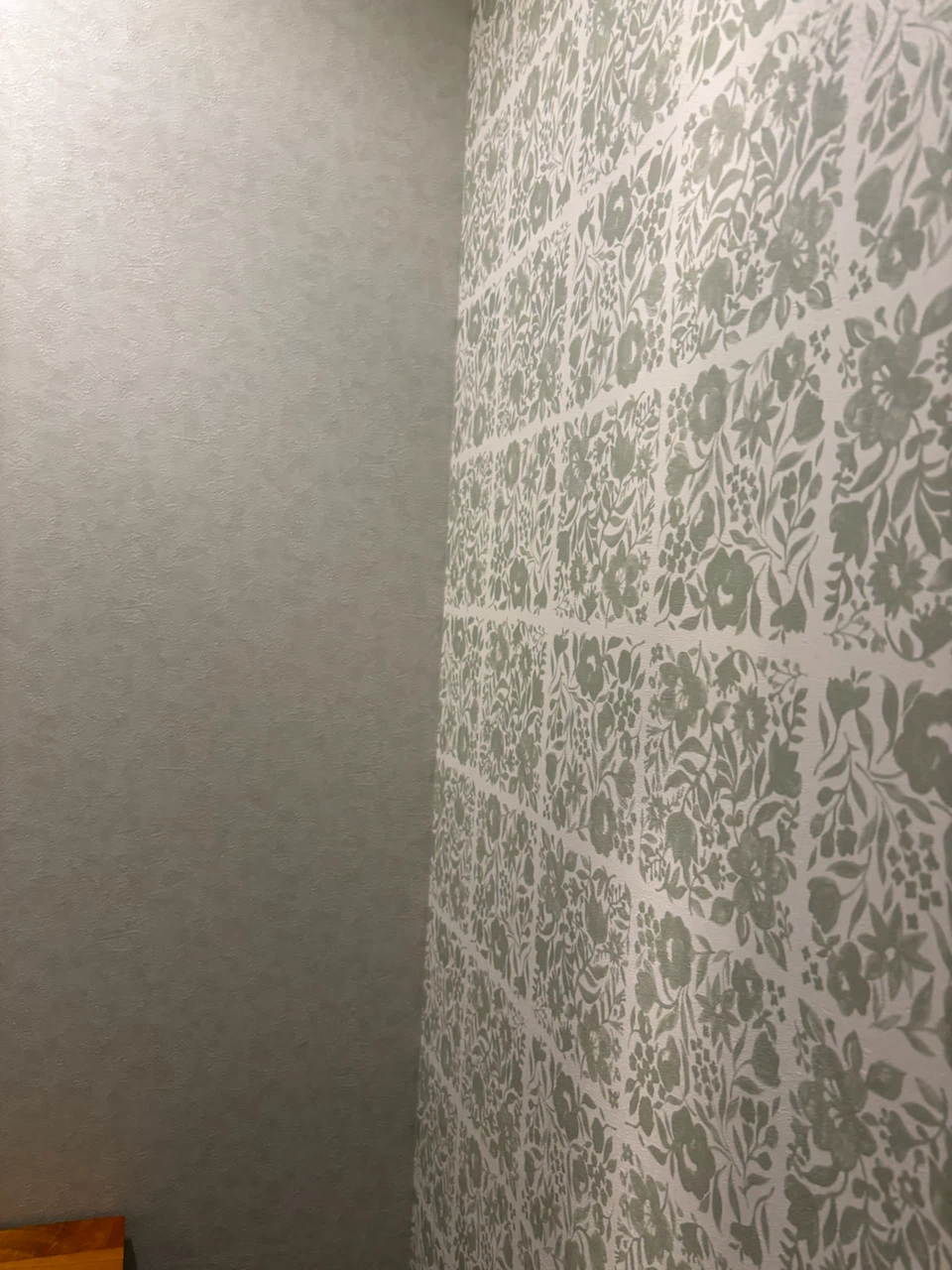 アクセントクロス貼り替え