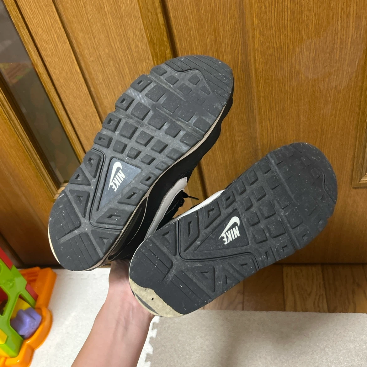 ナイキ エアマックス 黒 24cmの写真2枚目
