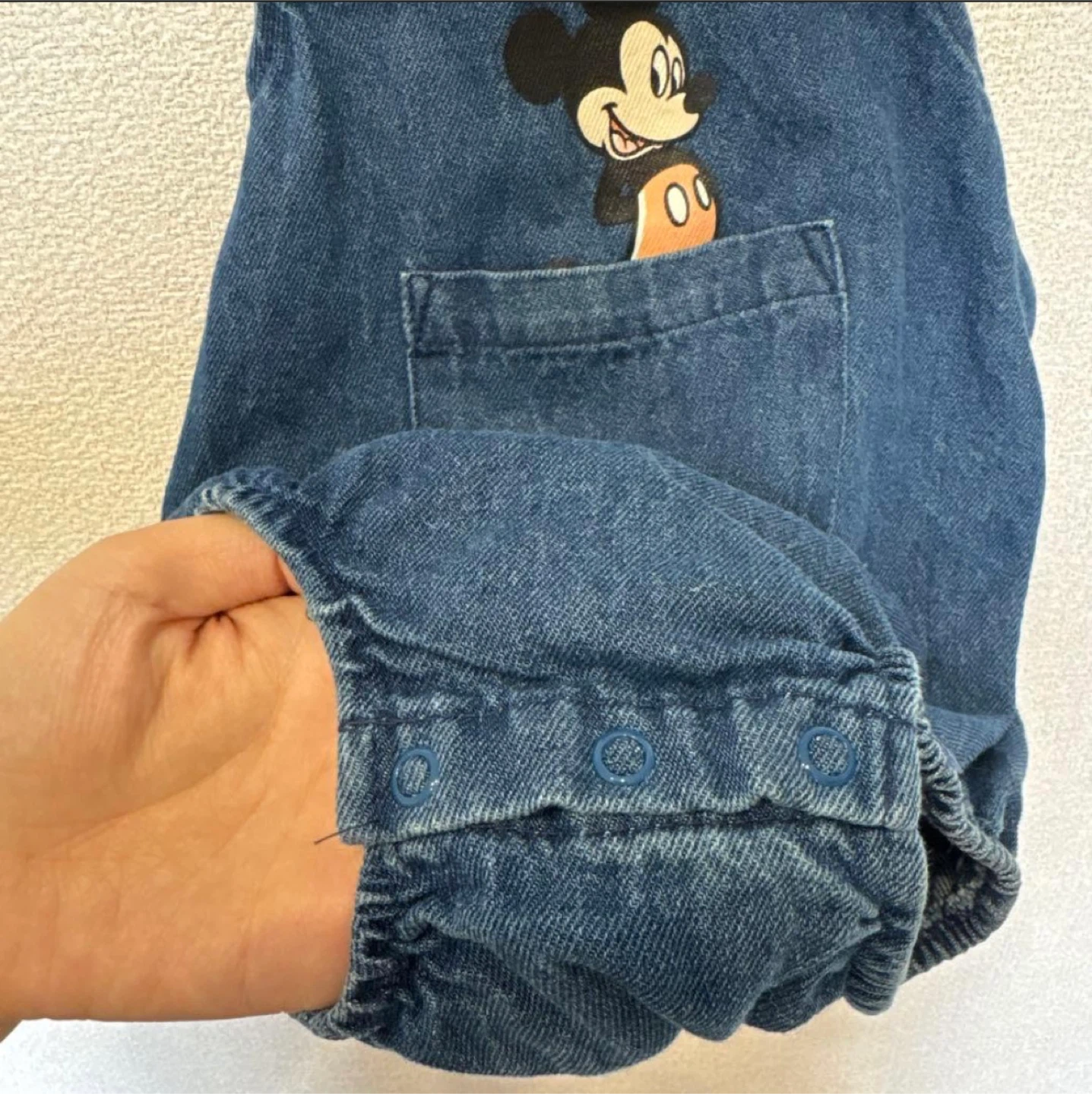 未使用　ディズニーベビー ミッキー デニムサロペット 24Mの写真3枚目