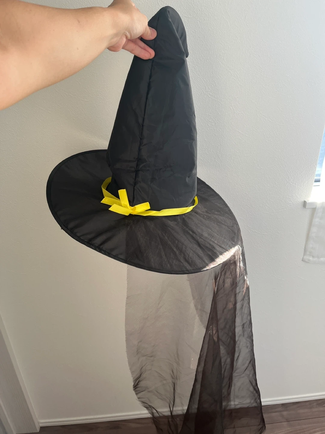 ハロウィン 魔女の帽子 ベール付きの写真3枚目