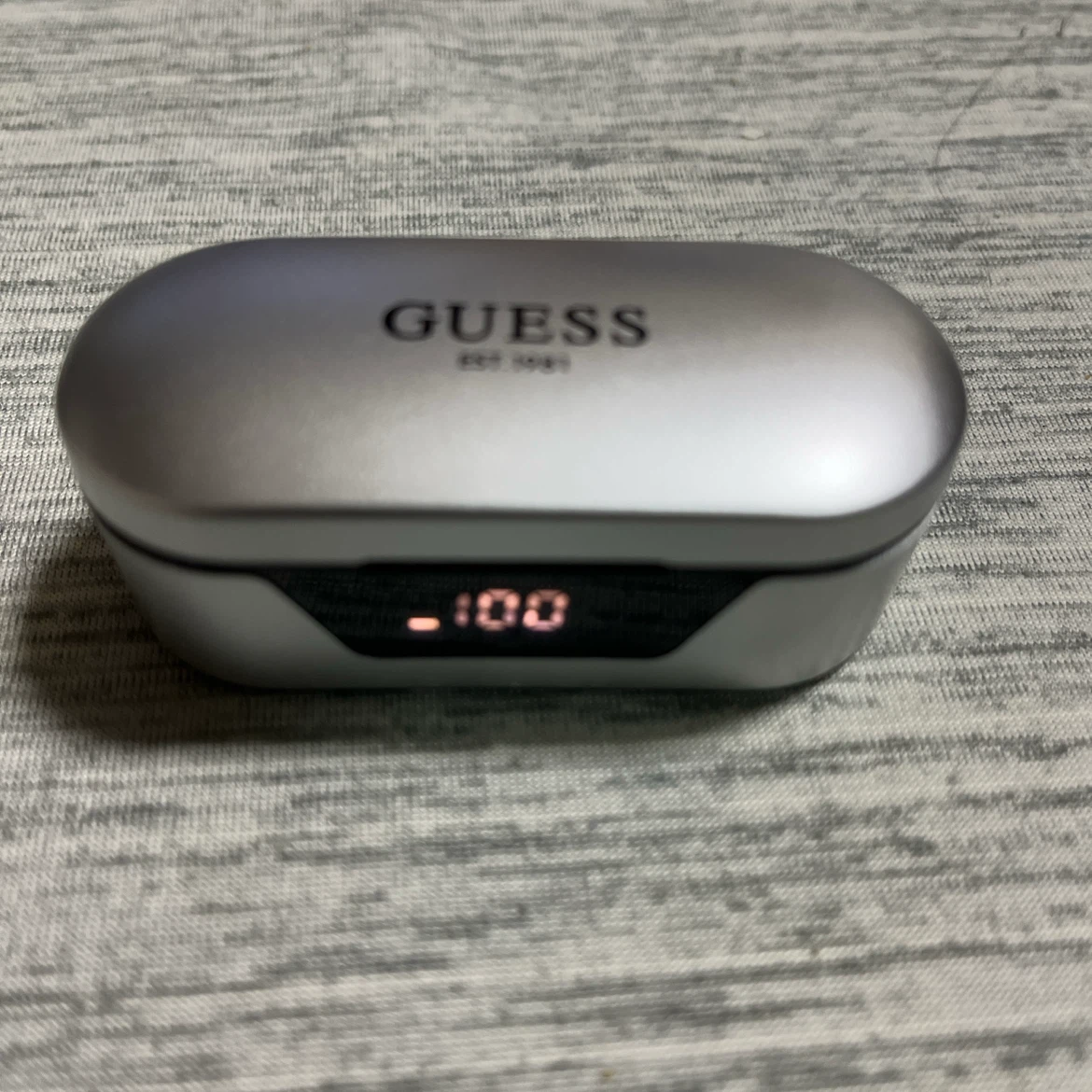 ゲス ワイヤレスイヤホン