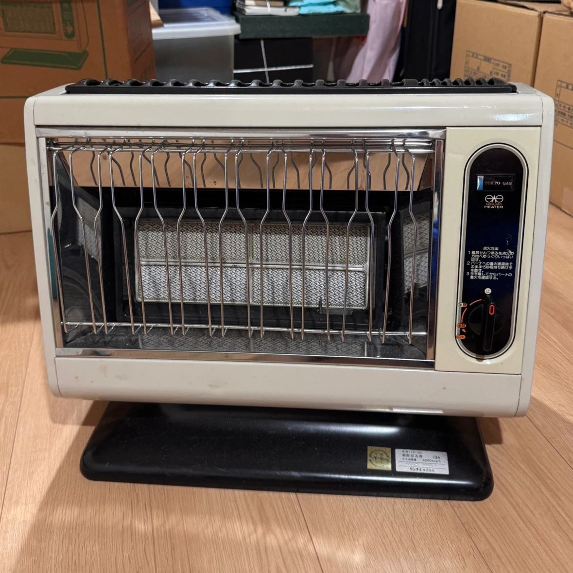 リンナイ ガスストーブ R-81IP-101 都市ガスの写真2枚目