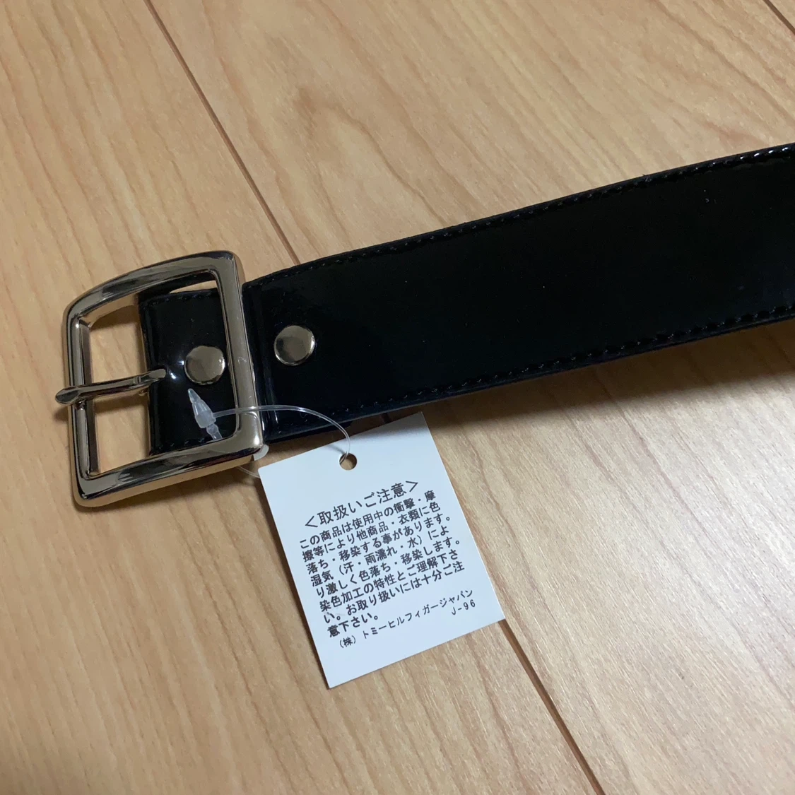 トミーヒルフィガー エナメルベルト 黒 Mサイズ