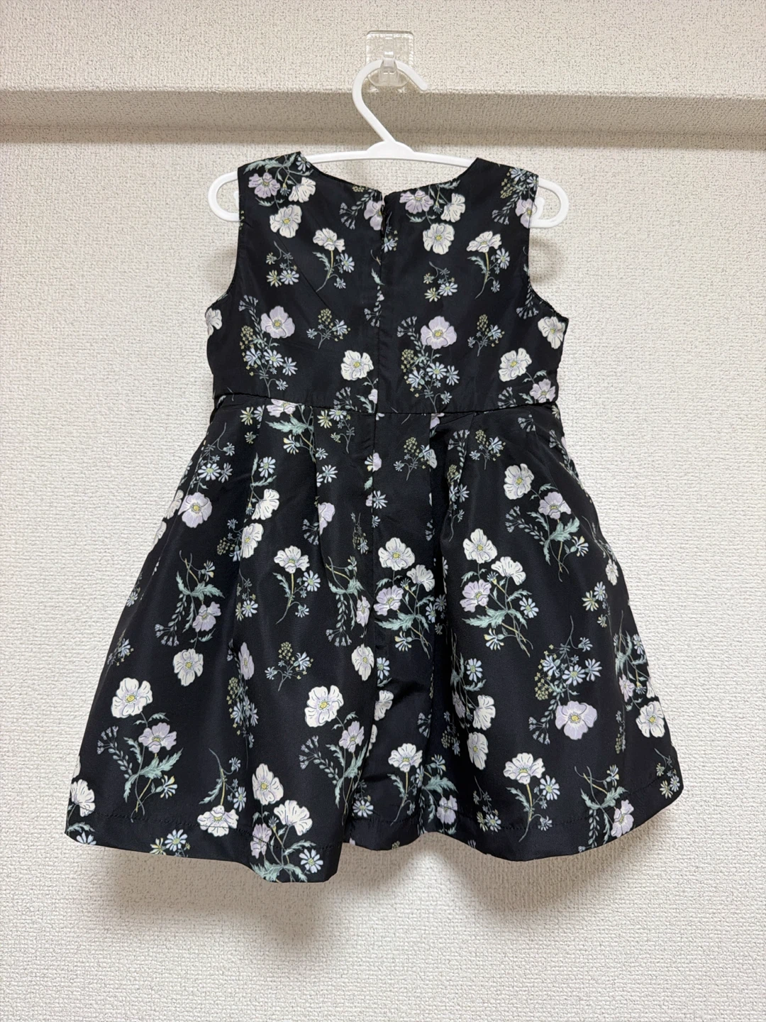 美品☆プティマイン 花柄ワンピース 90cmの写真2枚目