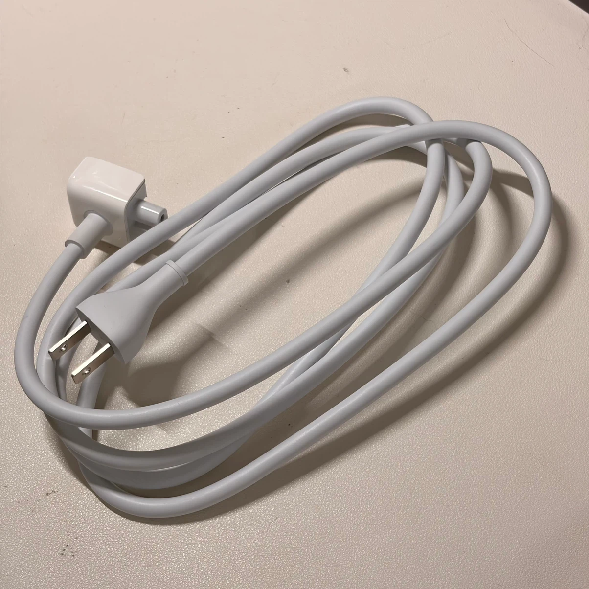 アップル Apple 純正 電源延長ケーブルの写真2枚目