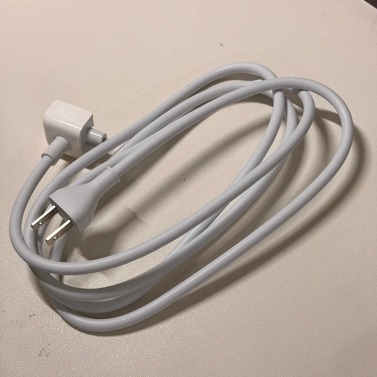 アップル Apple 純正 電源延長ケーブルの写真2枚目