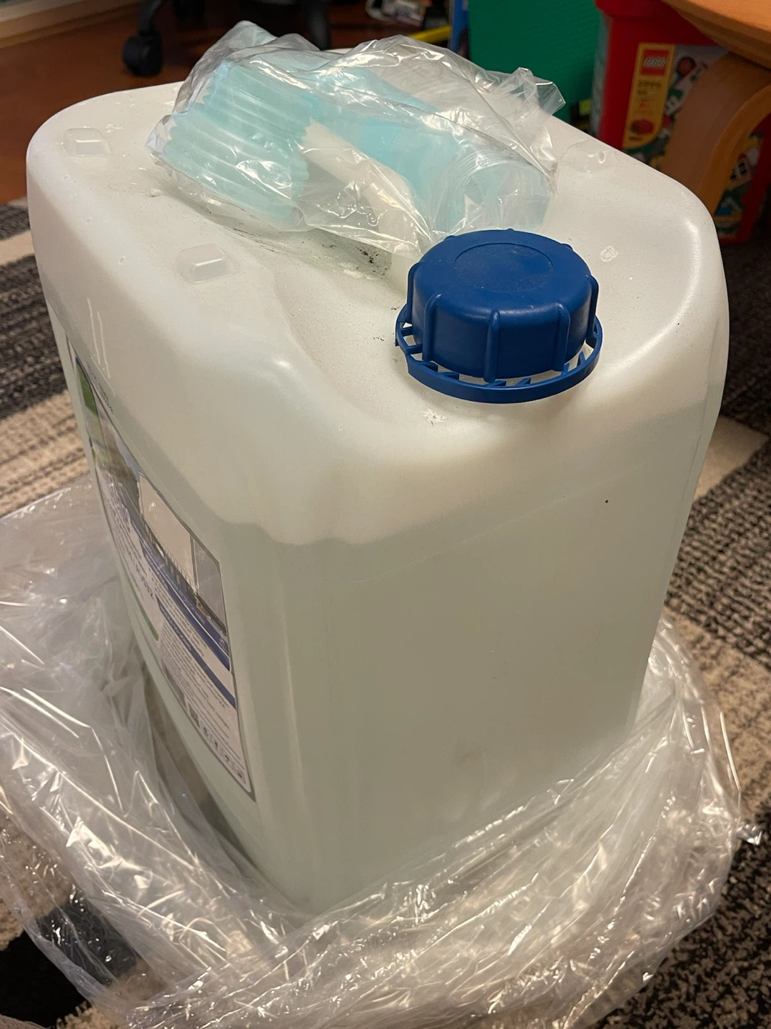 アドブルー 20L 高品位尿素水の写真3枚目