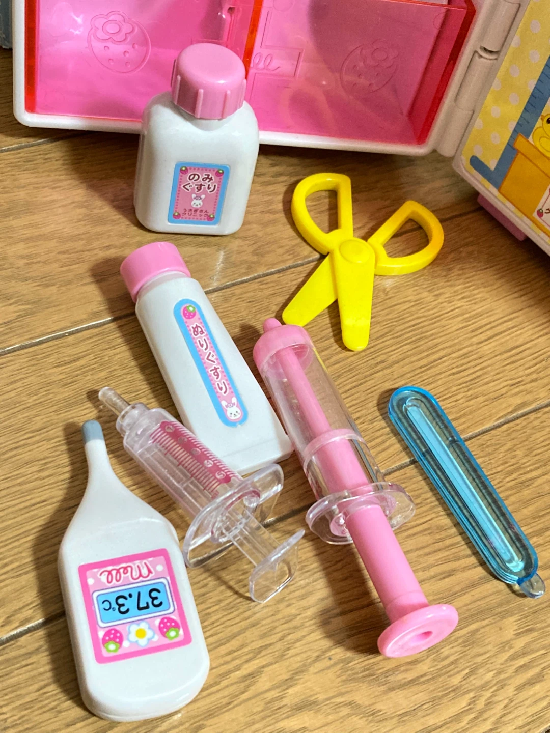メルちゃん　うさぎさん救急車の写真7枚目