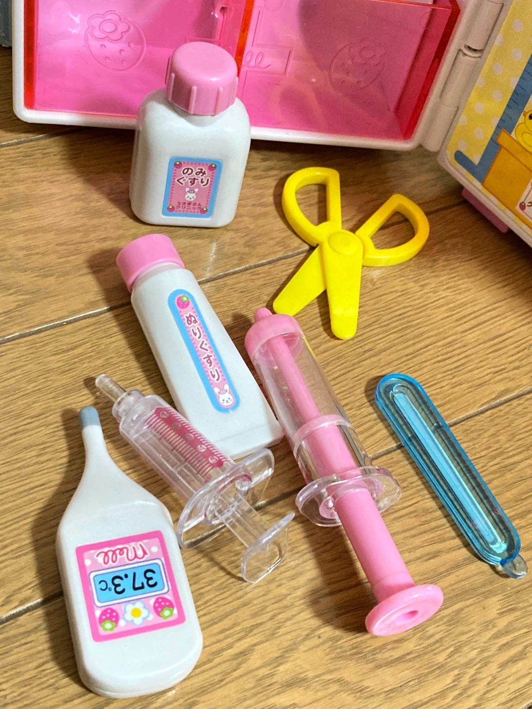 メルちゃん うさぎさん救急車の写真7枚目