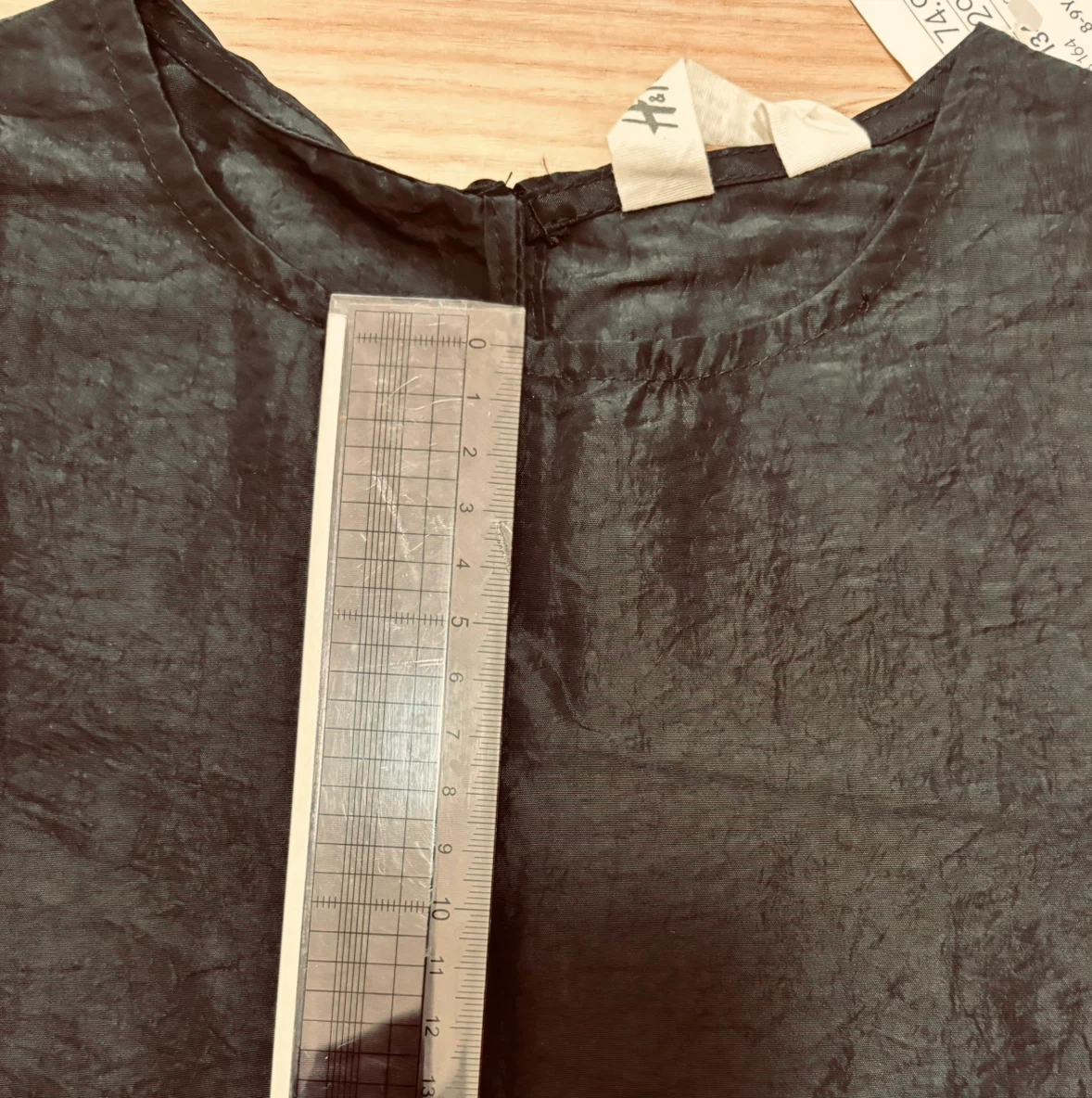新品未使用！H&Mキッズ黒ワンピース &カチューシャ付きの写真6枚目