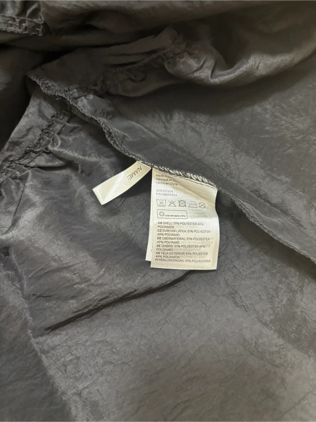 新品未使用！H&Mキッズ黒ワンピース &カチューシャ付きの写真7枚目