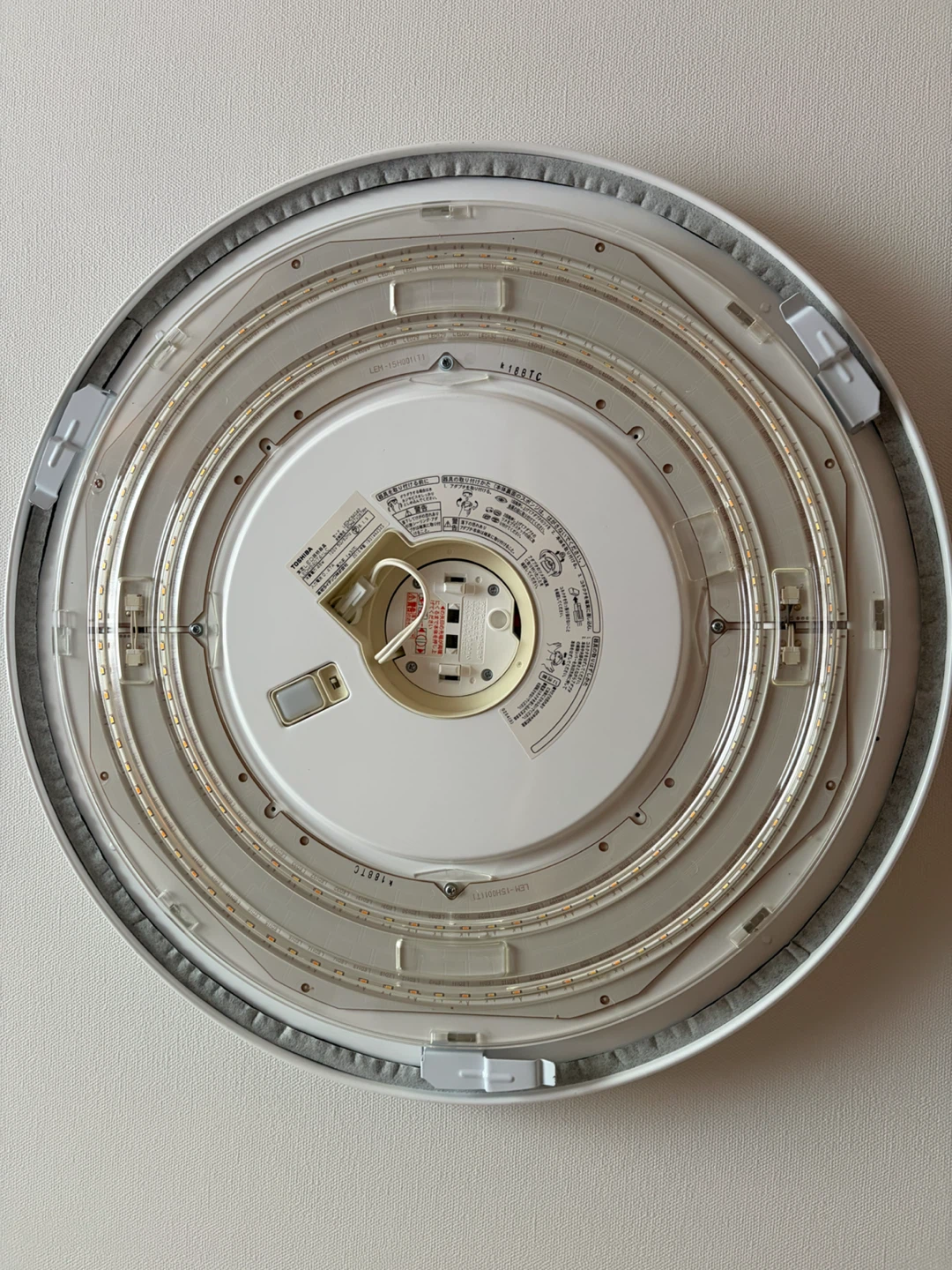 東芝 LEDシーリングライト ～12畳の写真2枚目