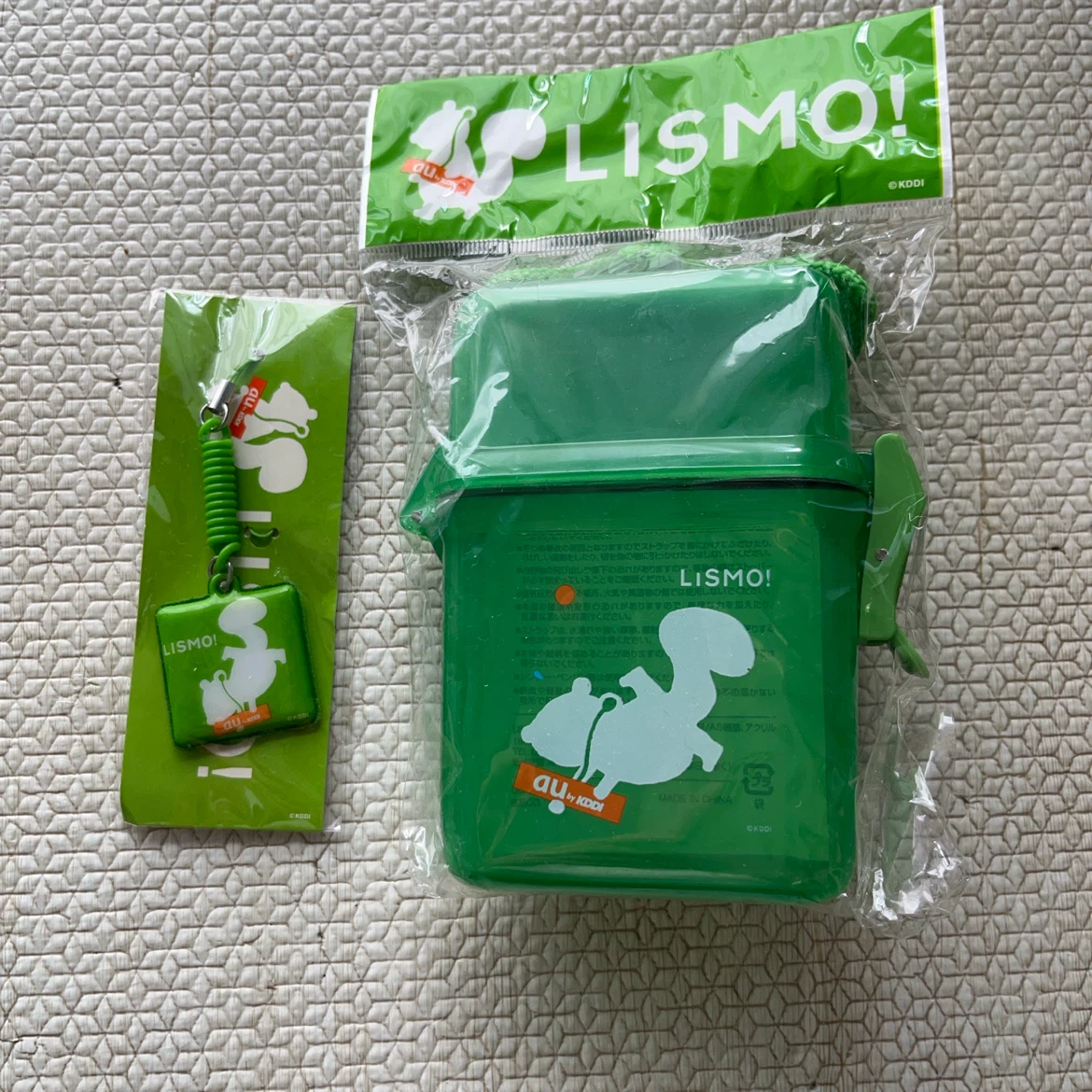 【防滴ミニケース&ストラップ】LISMO