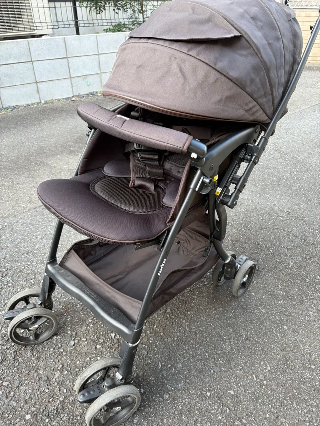アップリカ ラクーナ クッション フリー ベビーカー