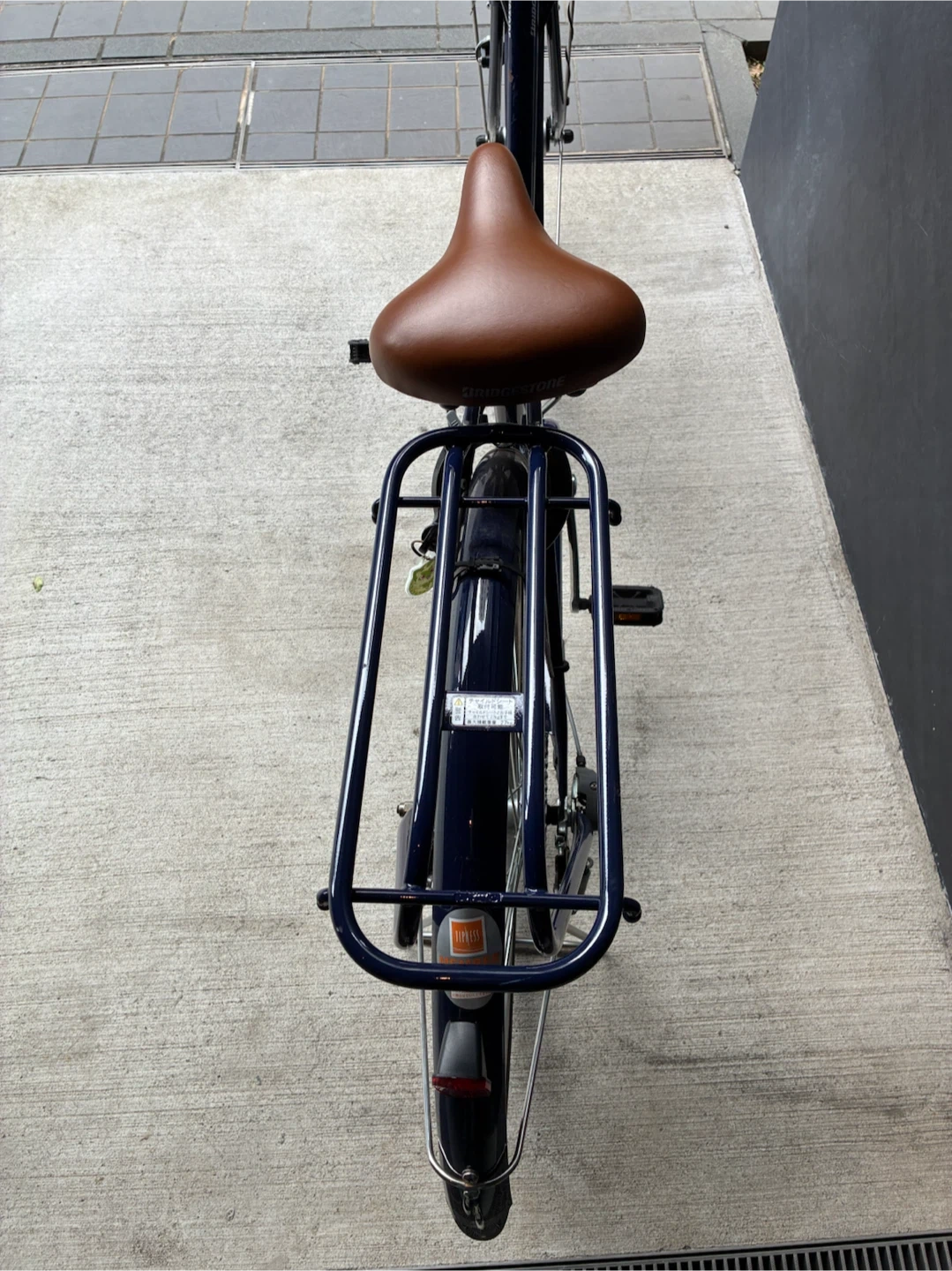 ほぼ新品 ブリヂストン PLAYER シティサイクル 紺 26インチの写真5枚目