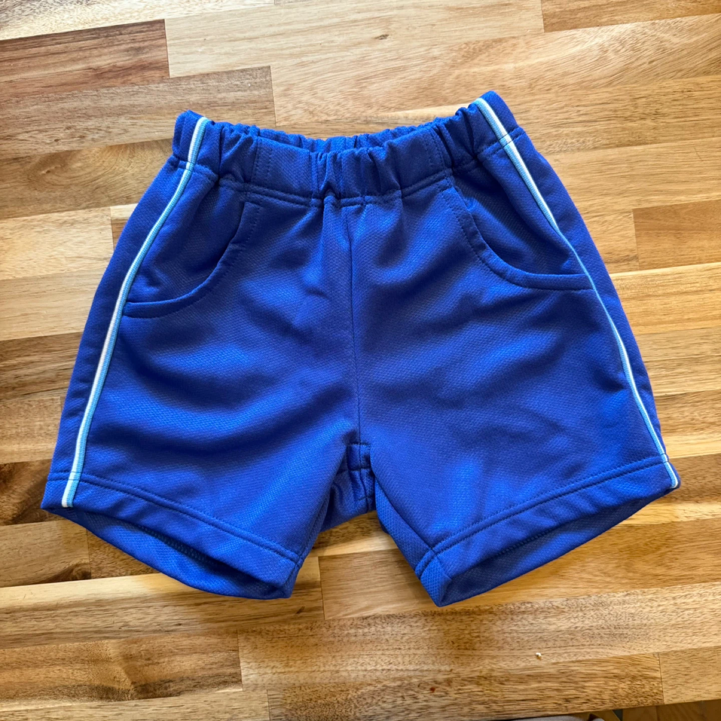 チャイルド社 体操服ショートパンツ 青 110cm