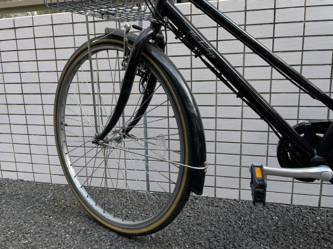21テクノロジー 電動アシスト自転車 ブラック 鍵付きの写真2枚目