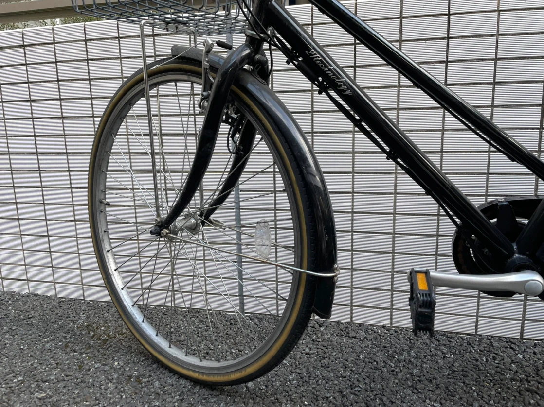 21テクノロジー 電動アシスト自転車 ブラック 鍵付きの写真2枚目