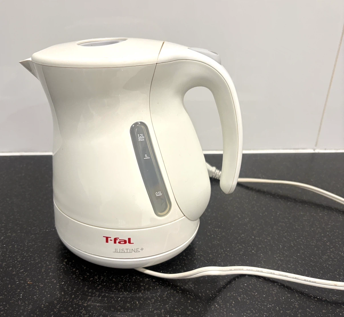 ティファール 電気ケトル ジャスティン+ ホワイト