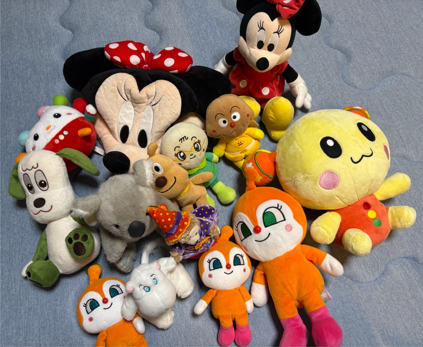 アンパンマン等　ぬいぐるみ まとめ売り