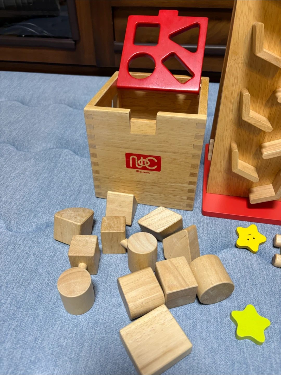 ニチガン ことことスロープ&型はめパズルの写真2枚目