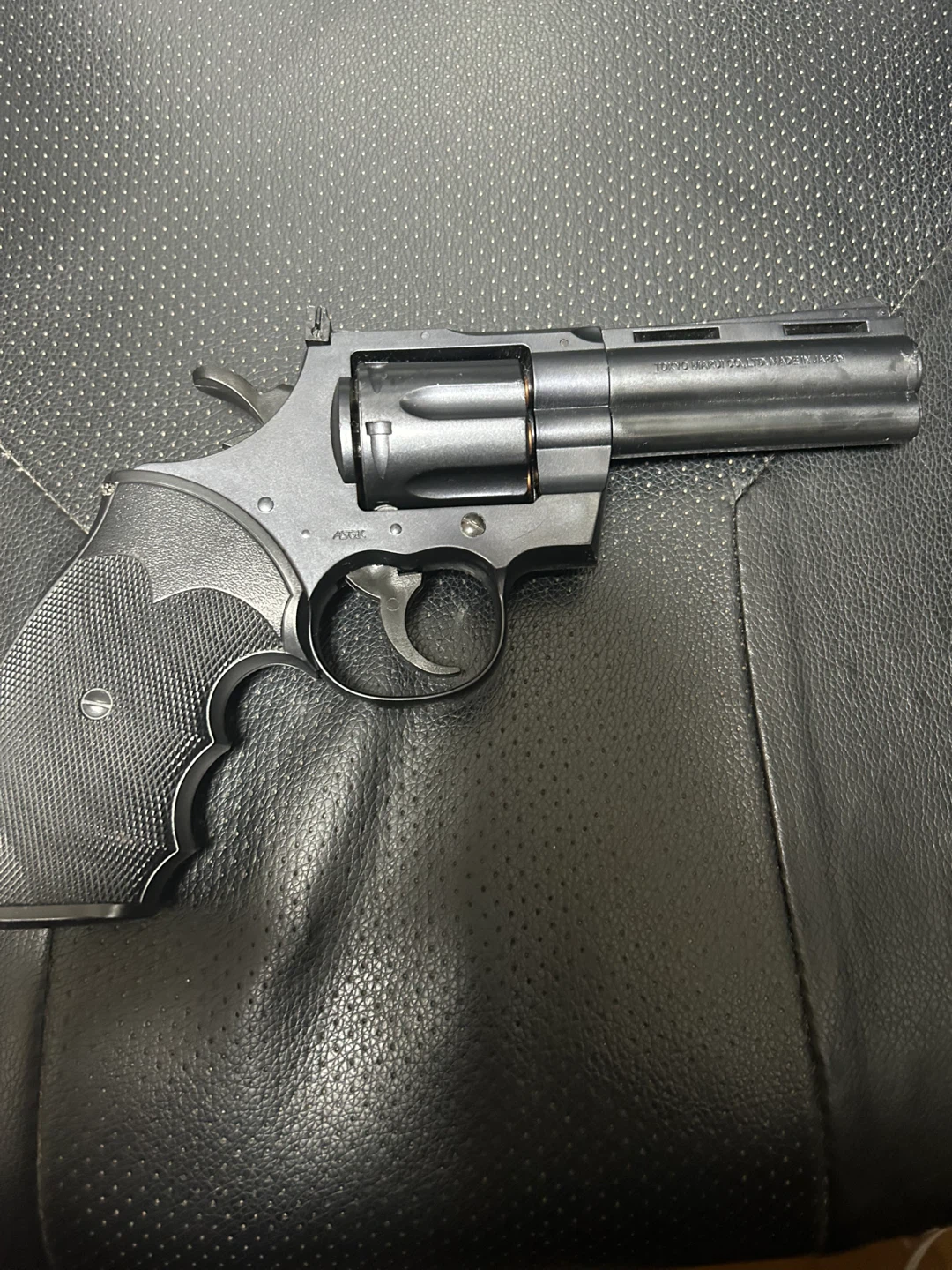 東京マルイ コルトパイソン 357マグナム