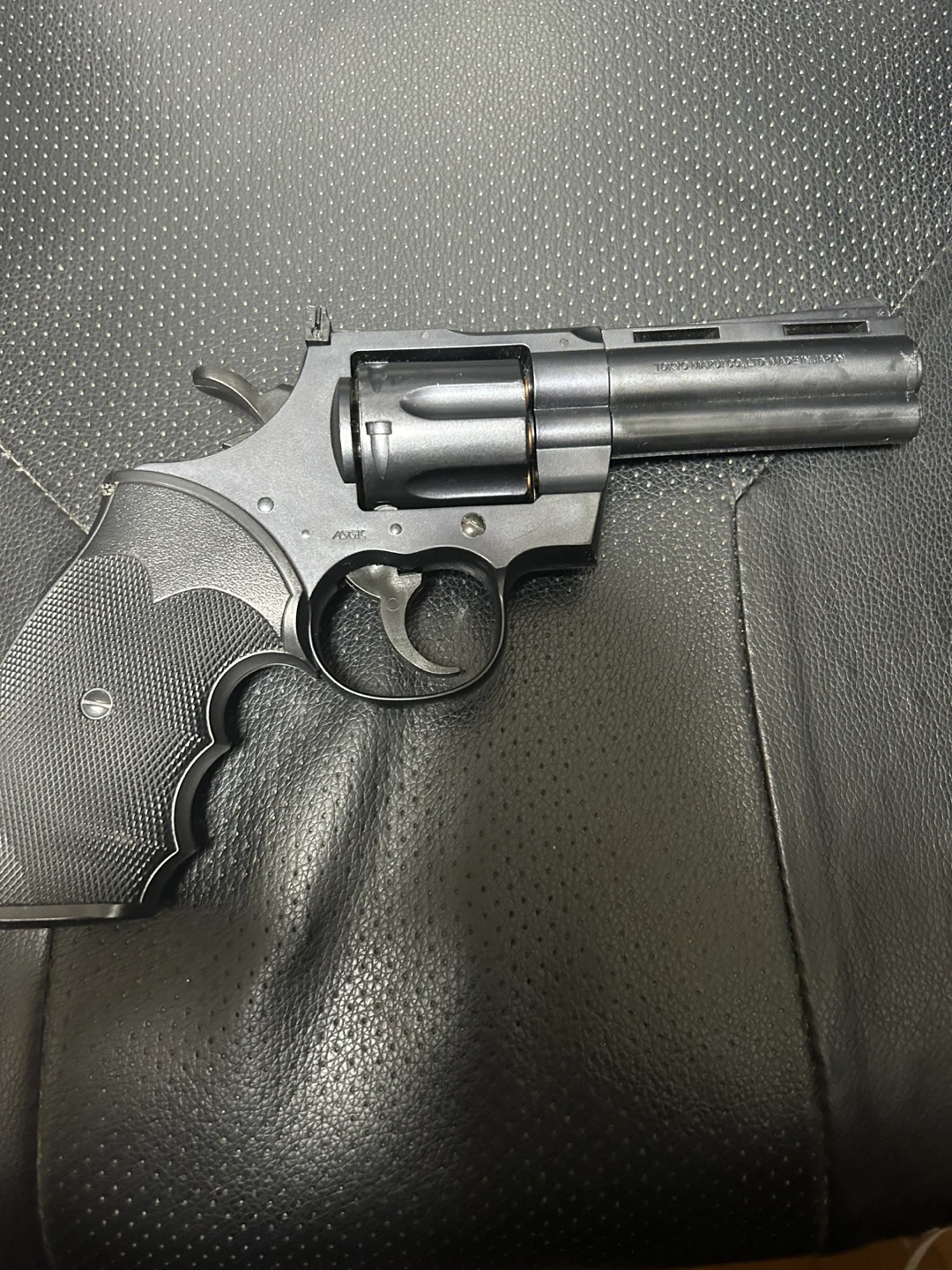東京マルイ コルトパイソン 357マグナム