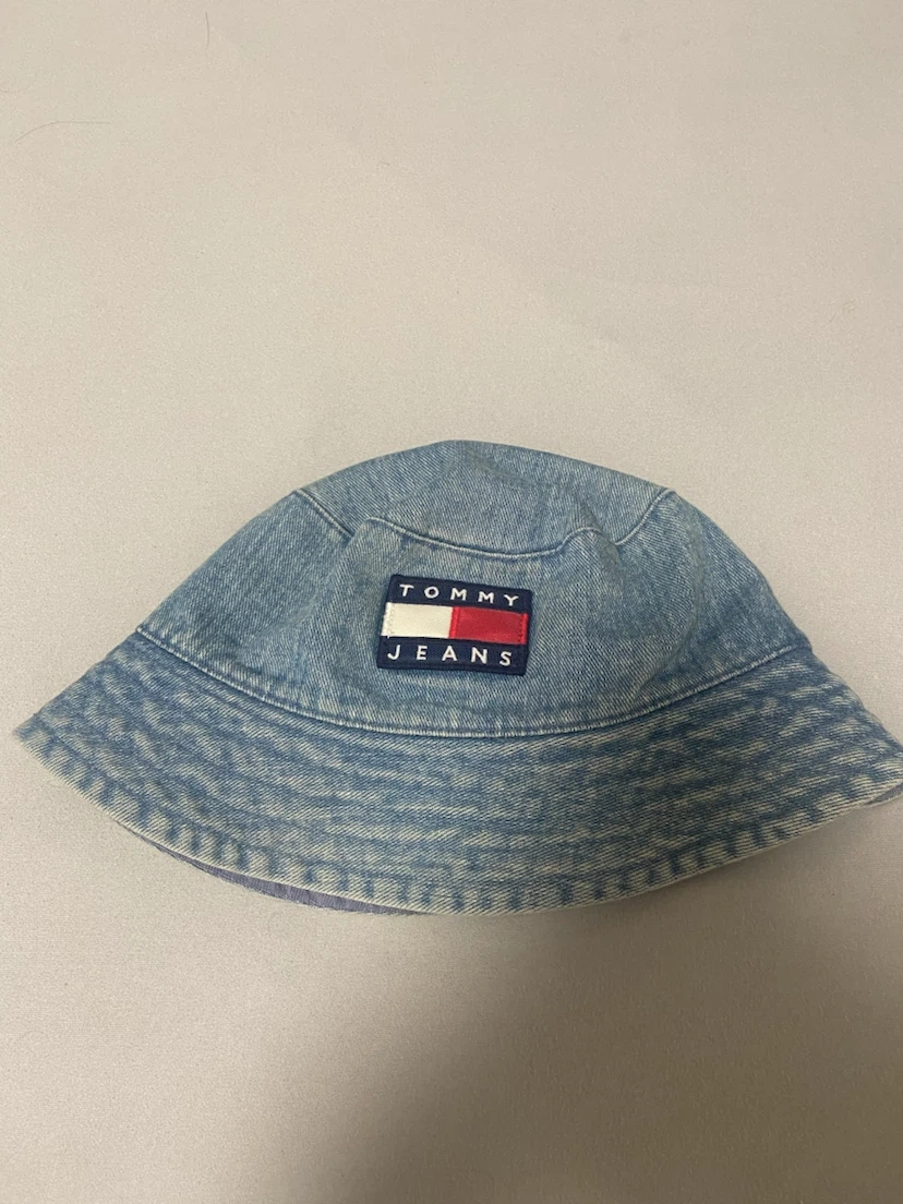 tommy jeans トミーヒルフィガー デニムバケットハットの写真2枚目