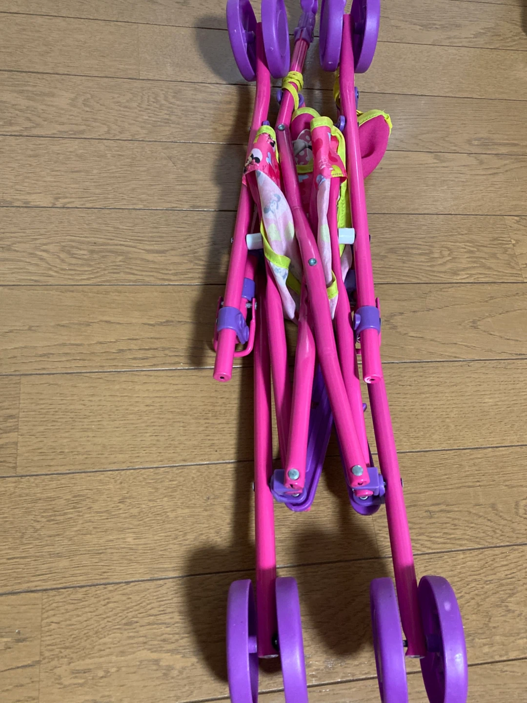 おもちゃ　ベビーカー　ミニーマウスの写真5枚目