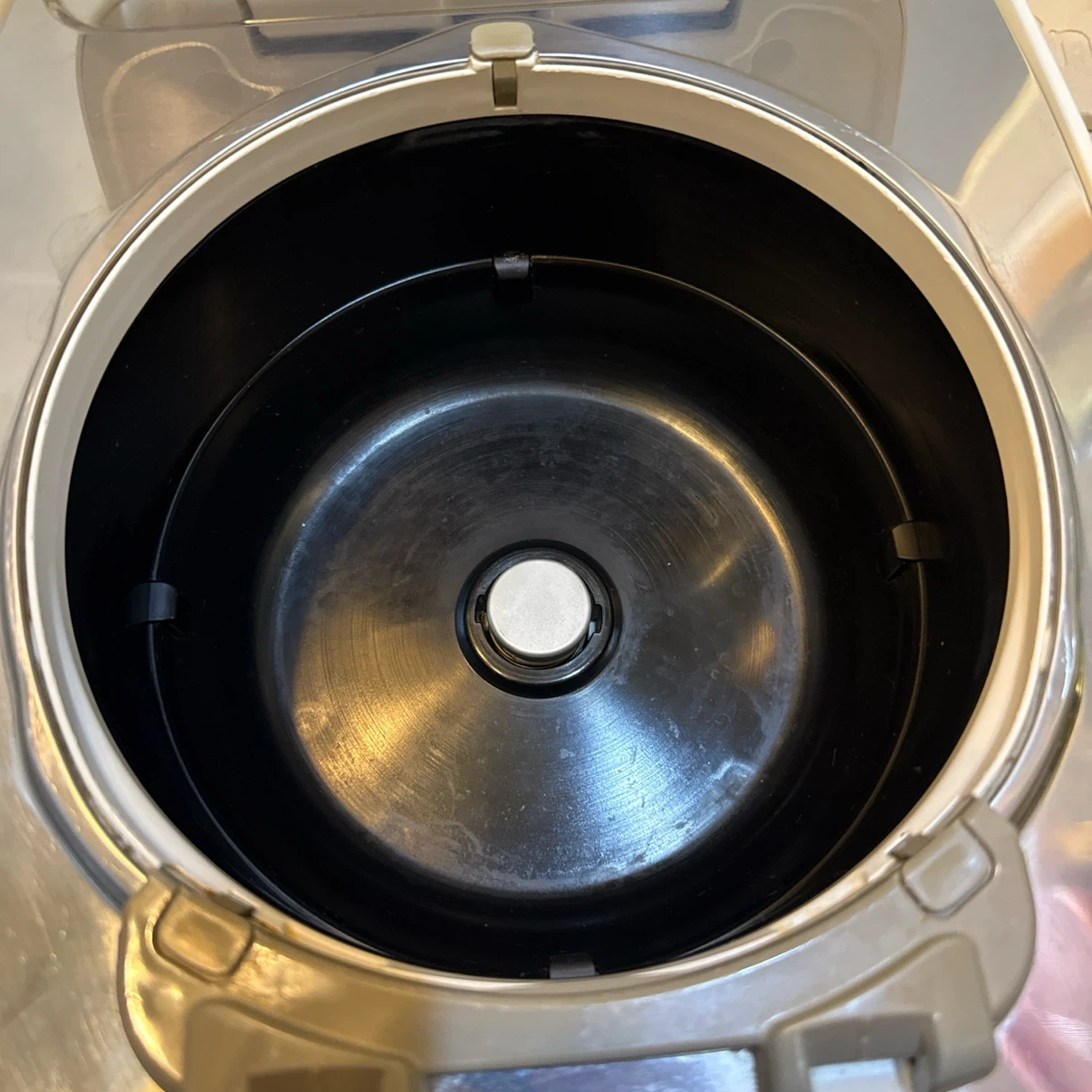 Panasonic 可変圧力IHジャー炊飯器 SR-PA107 5.5合炊きの写真8枚目