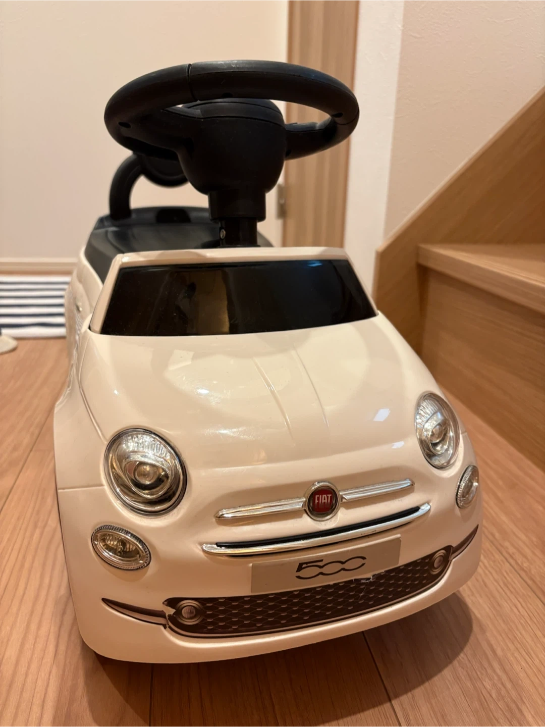 FIAT 500 フィアット|足けり乗用玩