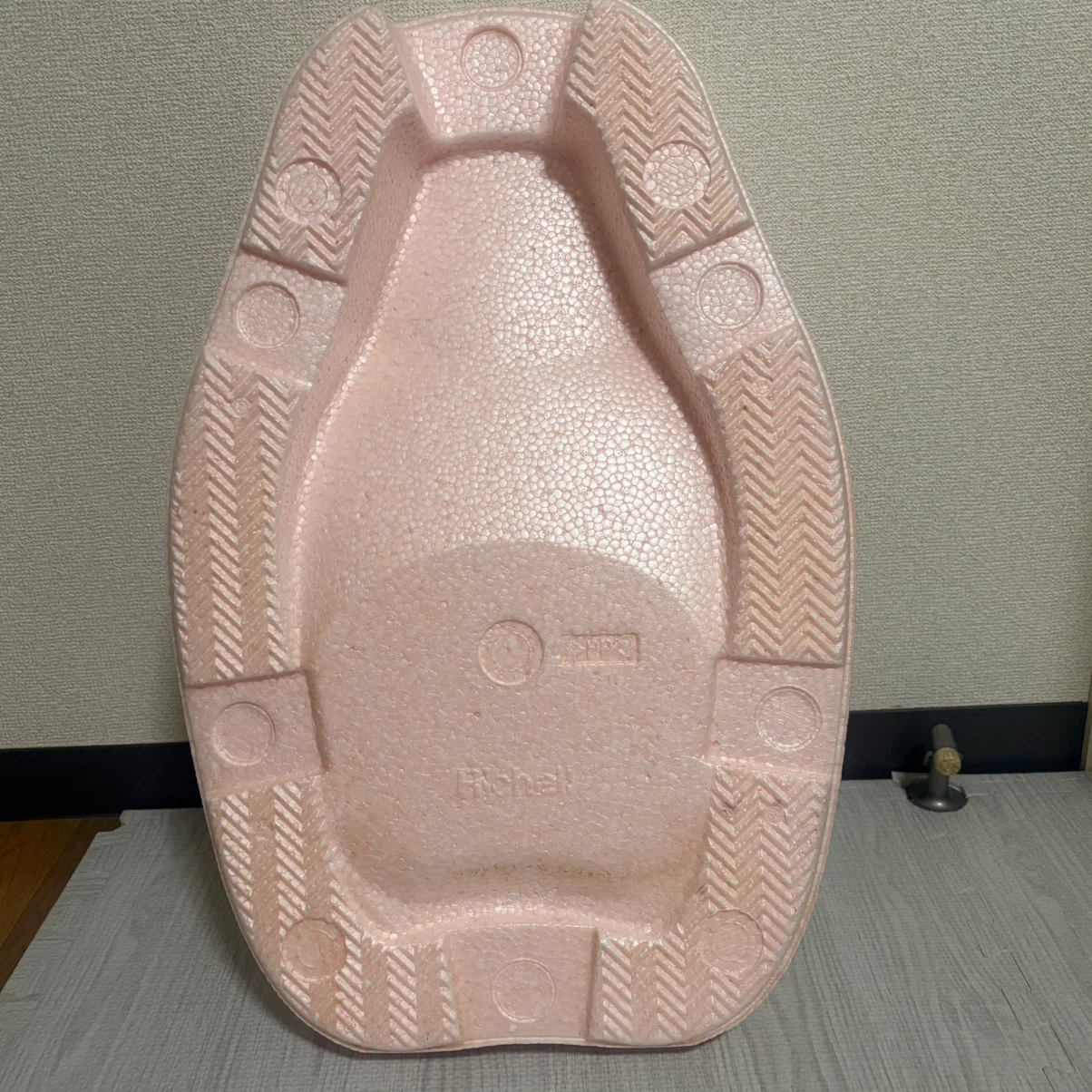 リッチェル ひんやりしない バスマットピンクの写真2枚目