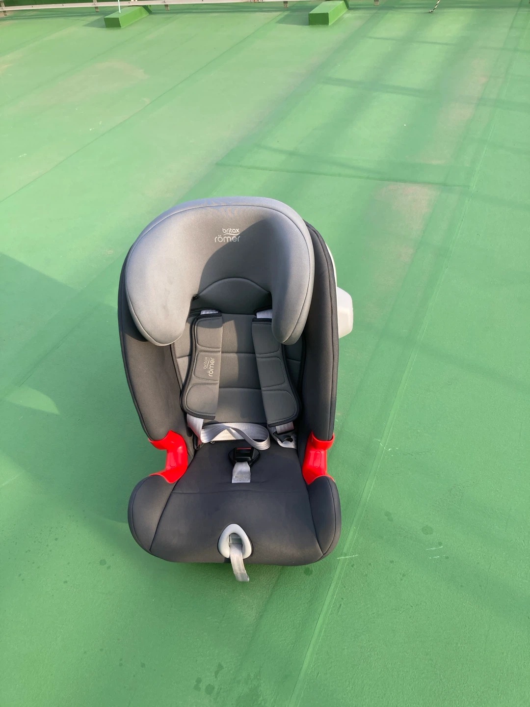 ブリタックスレーマー チャイルドシート アドバンサフィックス