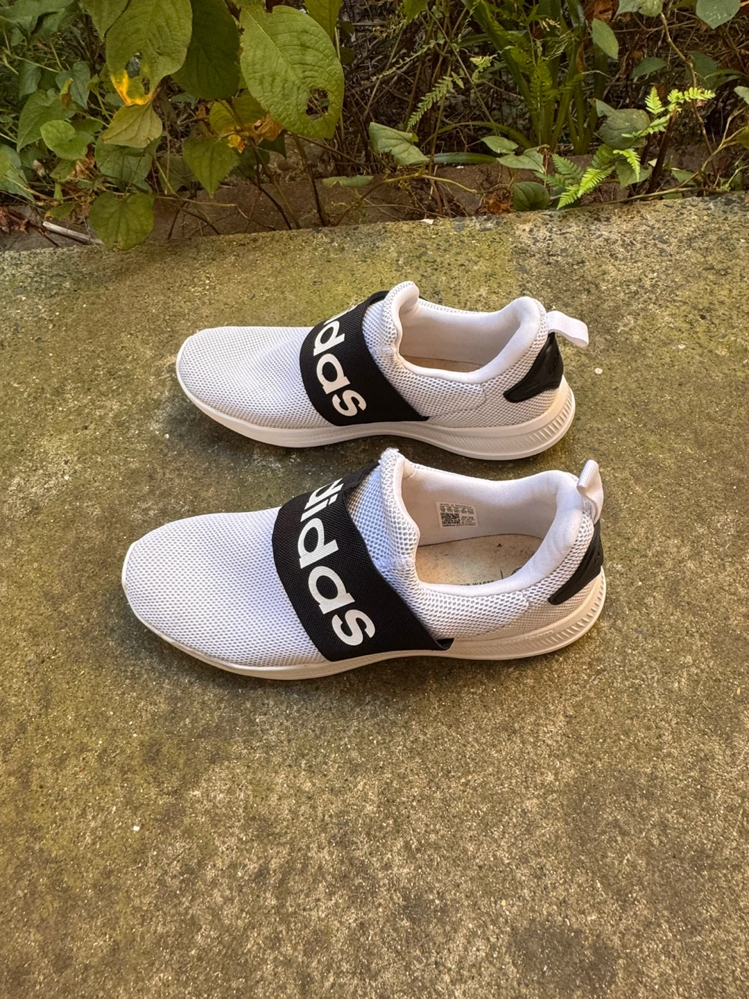 アディダス スリッポン 白 黒 ADIDAS running shoes 30cmの写真2枚目