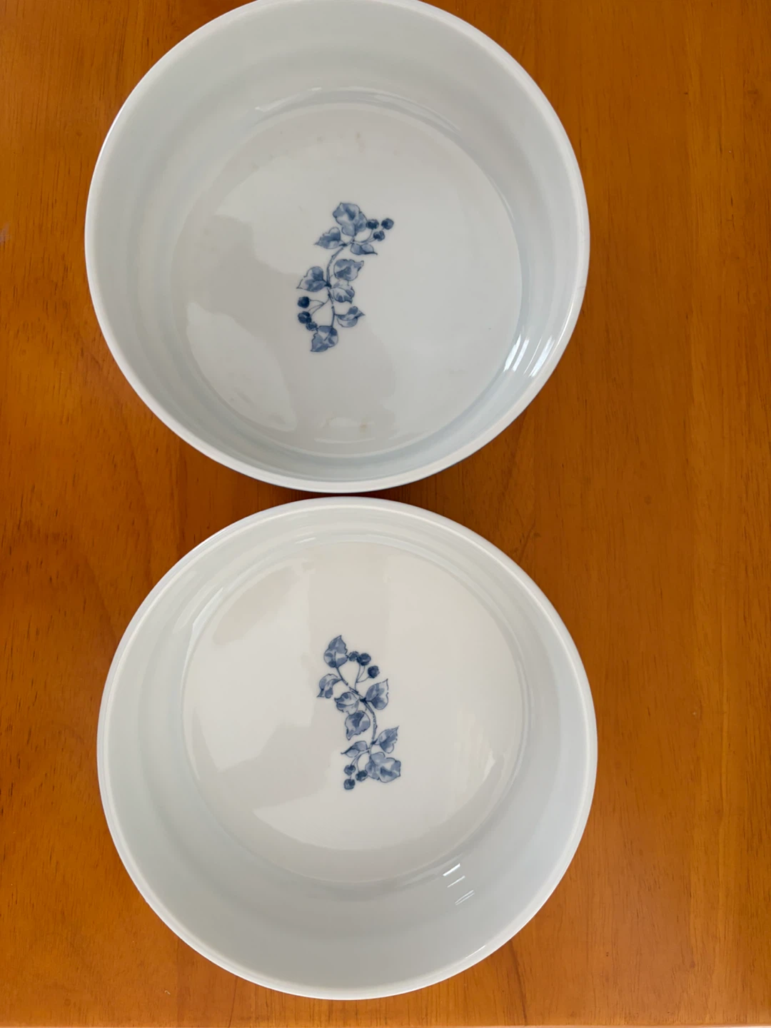 ピーターラビット 保存容器 2個セットの写真2枚目