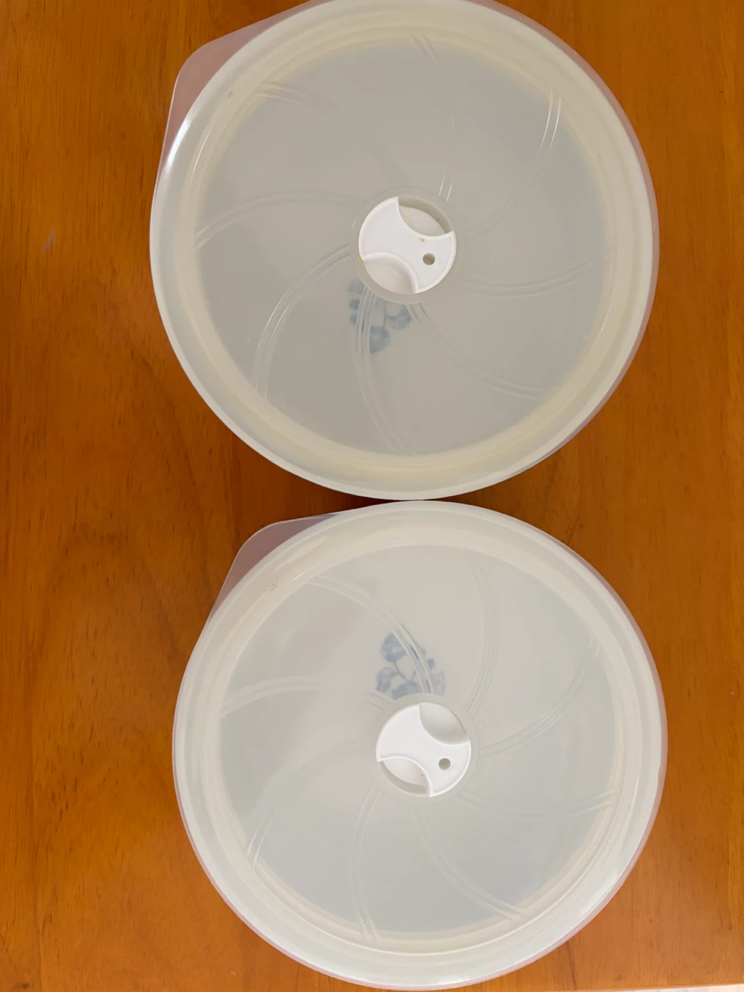 ピーターラビット 保存容器 2個セットの写真3枚目