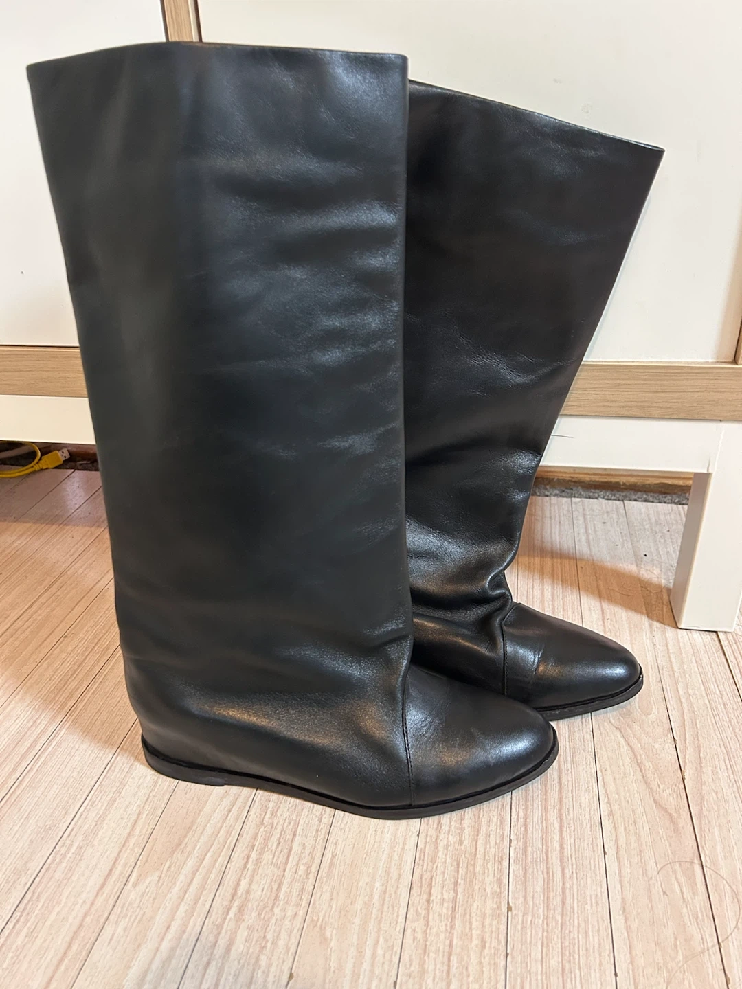 アルファキュービック 本革ロングブーツ 24.5cm
