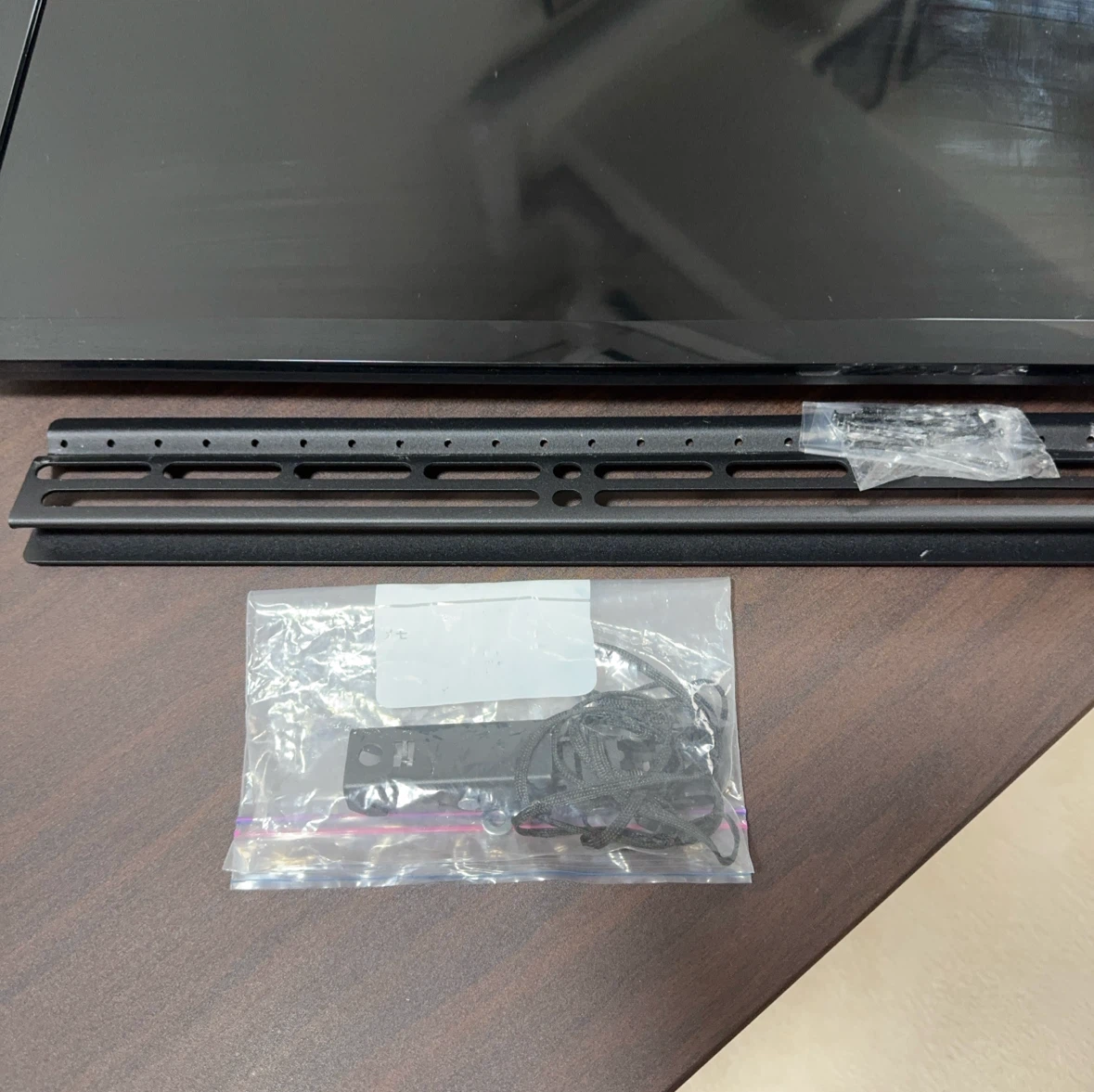 ハイセンス 24型 液晶テレビ HJ24K3121の写真8枚目