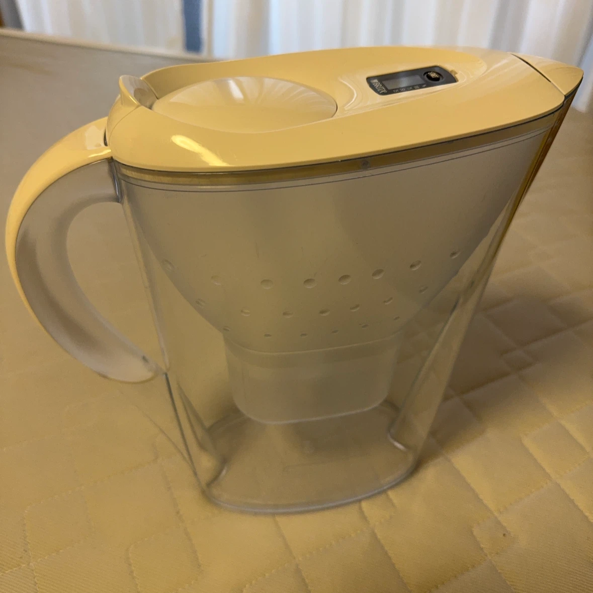 ブリタ ポット型浄水器