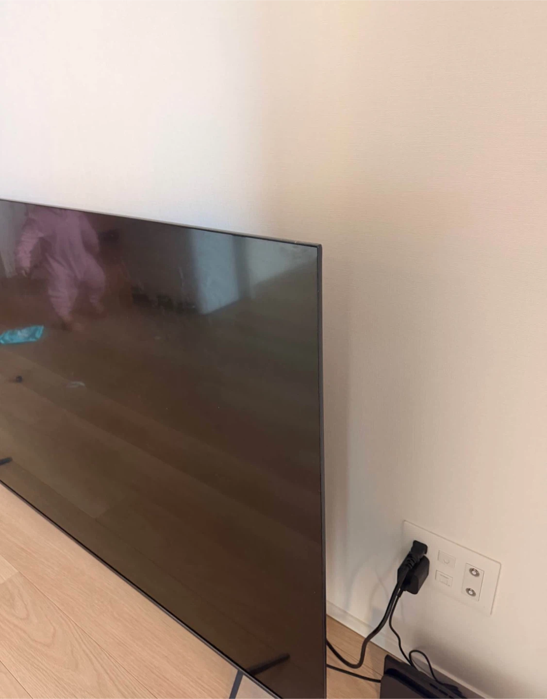 【購入から3ヶ月・美品】TCL 65型 4K QLED Google TV 65T8Dの写真3枚目