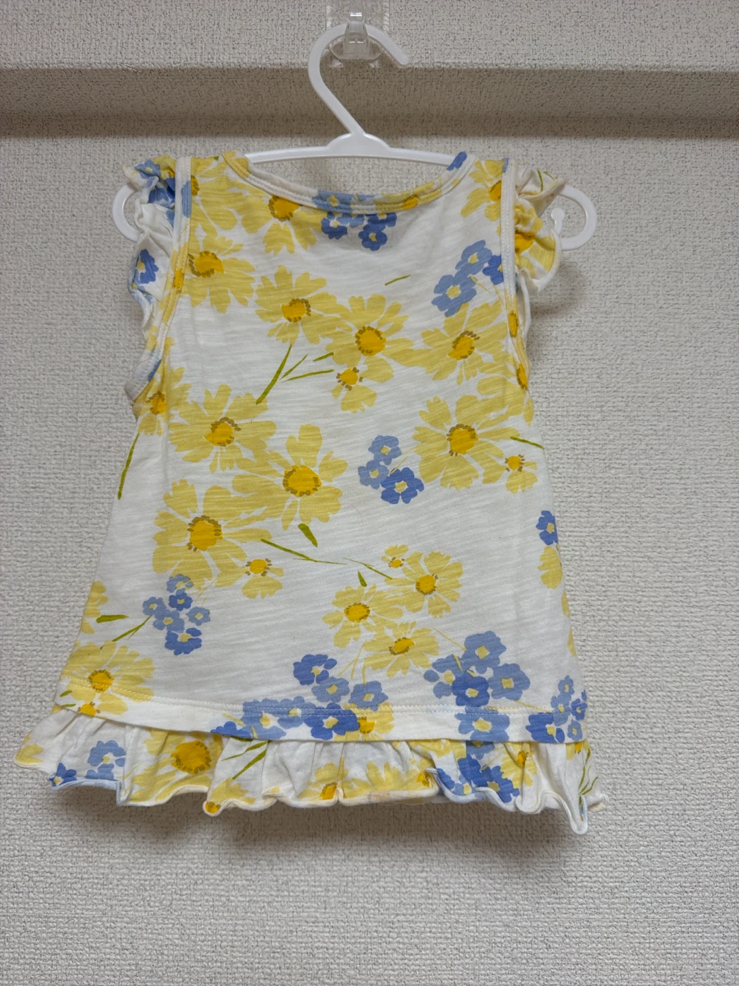 美品☆ベビーギャップ 花柄 フリル トップス 95cmの写真2枚目