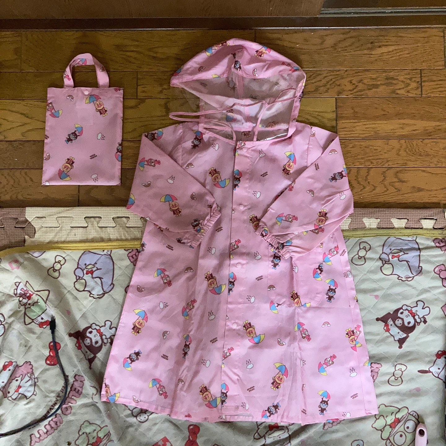 子供用 アンパンマン レインコート ピンク 収納袋付き