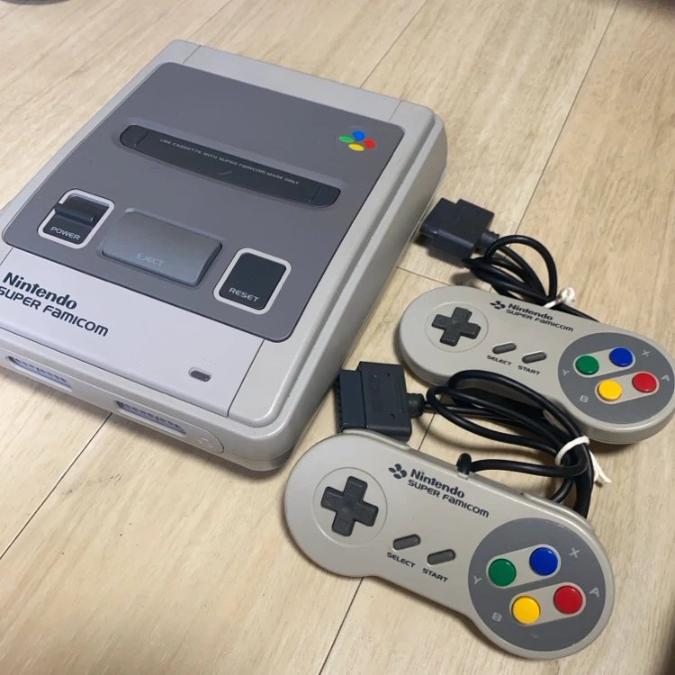 任天堂 スーパーファミコン 本体 コントローラー2個付き