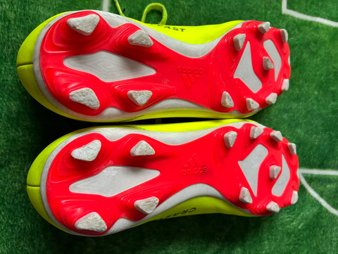アディダス サッカースパイク クレイジーファスト 24.5cmの写真2枚目