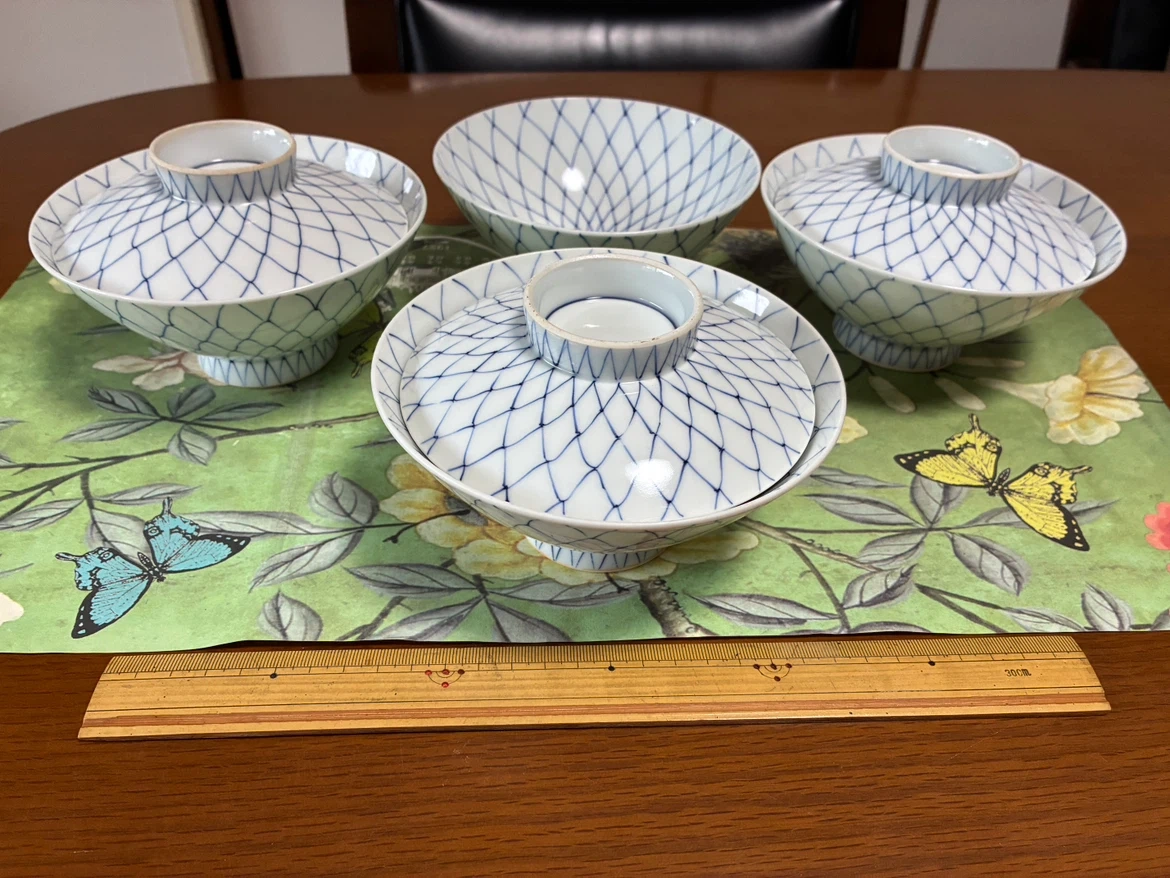 手描き 網目どんぶり 4客(蓋3枚)