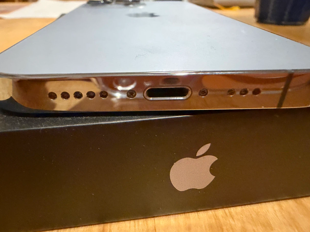 iPhone 13 Pro シエラブルーの写真4枚目
