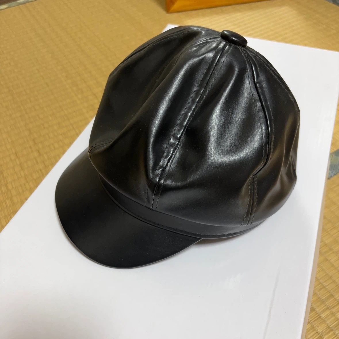フェイクレザー キャスケット ブラック 56cm